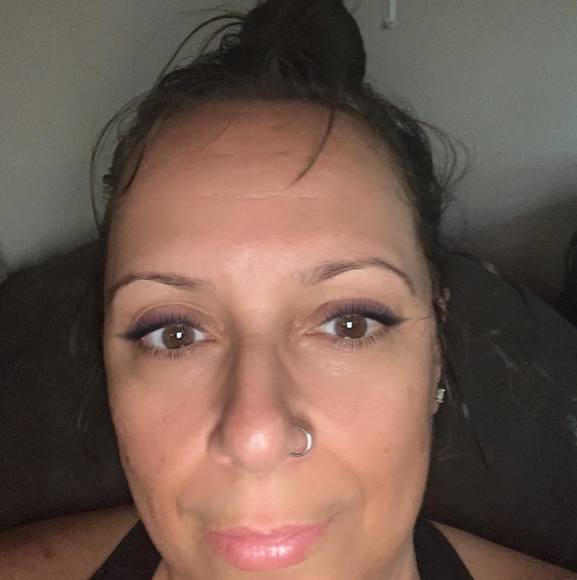 Meet your Posher, Claudine - Picture 1 of 1